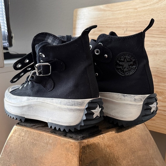 LIKE NEW Converse Black and White Run Star Punk - Picture 4 of 7